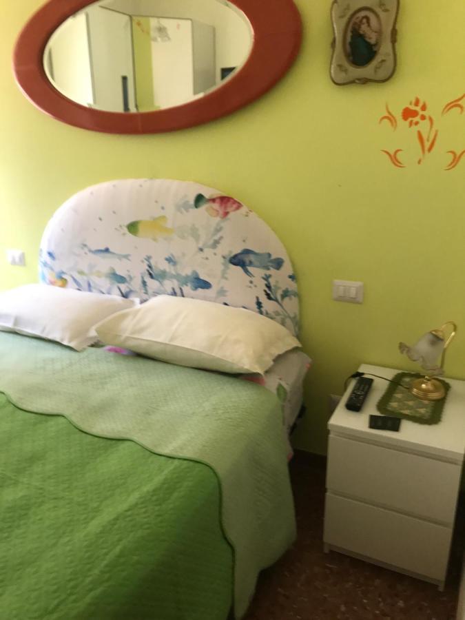 Bed and Breakfast Casa Riri Сан-Бенедетто-дель-Тронто Екстер'єр фото