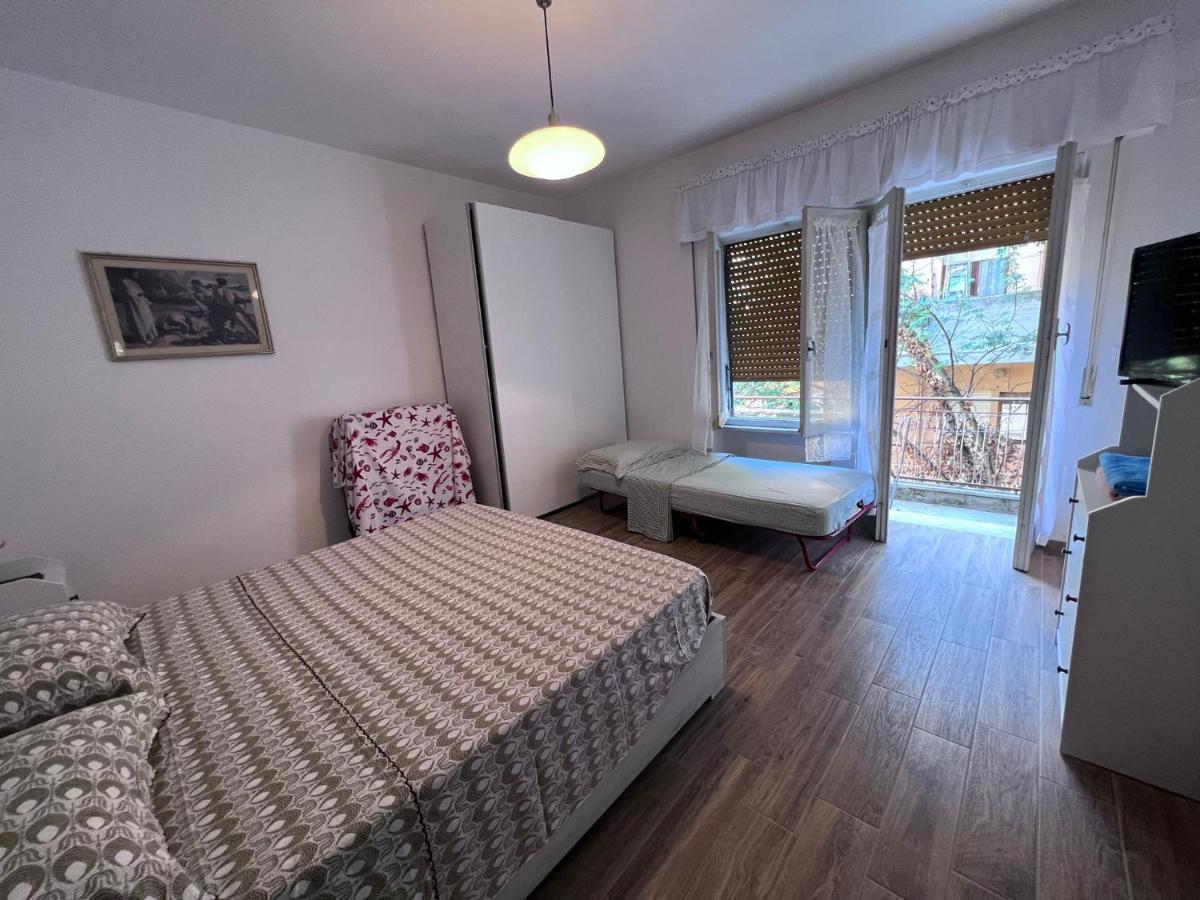 Bed and Breakfast Casa Riri Сан-Бенедетто-дель-Тронто Екстер'єр фото