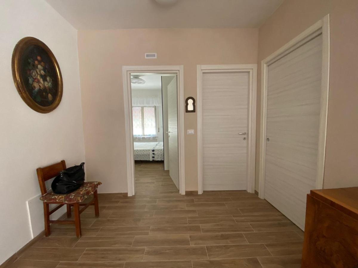 Bed and Breakfast Casa Riri Сан-Бенедетто-дель-Тронто Екстер'єр фото